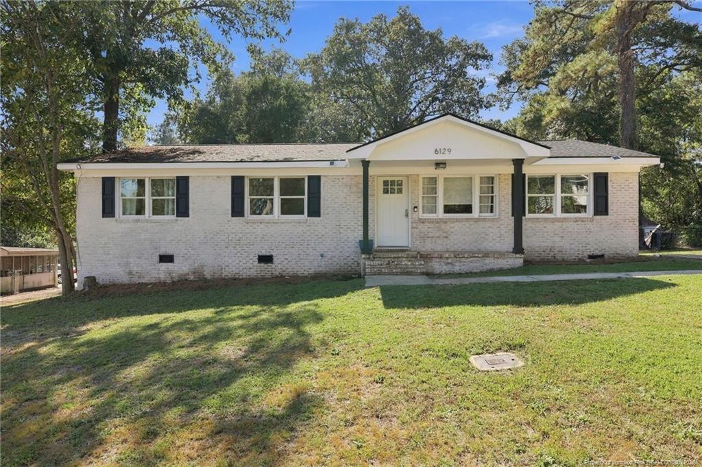 6129 Louise Street Property Photo 1