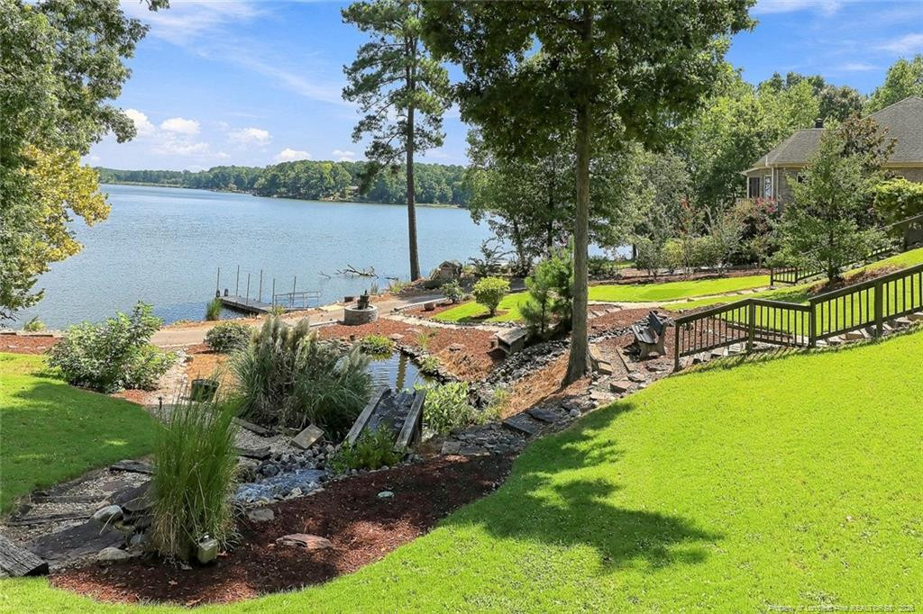 3 The Pointe Property Photo 4