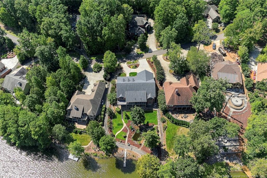 3 The Pointe Property Photo 6