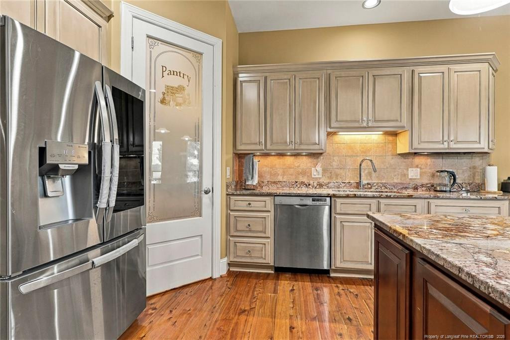 3 The Pointe Property Photo 25