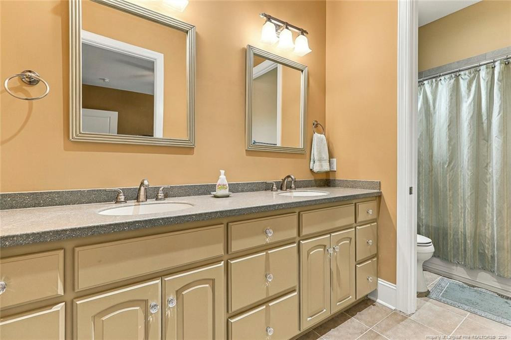 3 The Pointe Property Photo 36