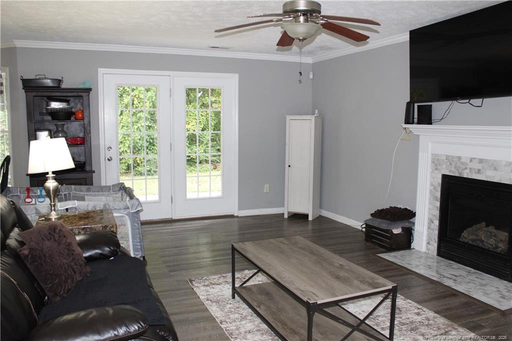 5111 Goshawk Drive Property Photo 3