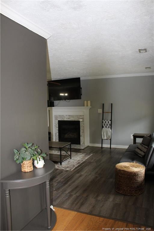 5111 Goshawk Drive Property Photo 4