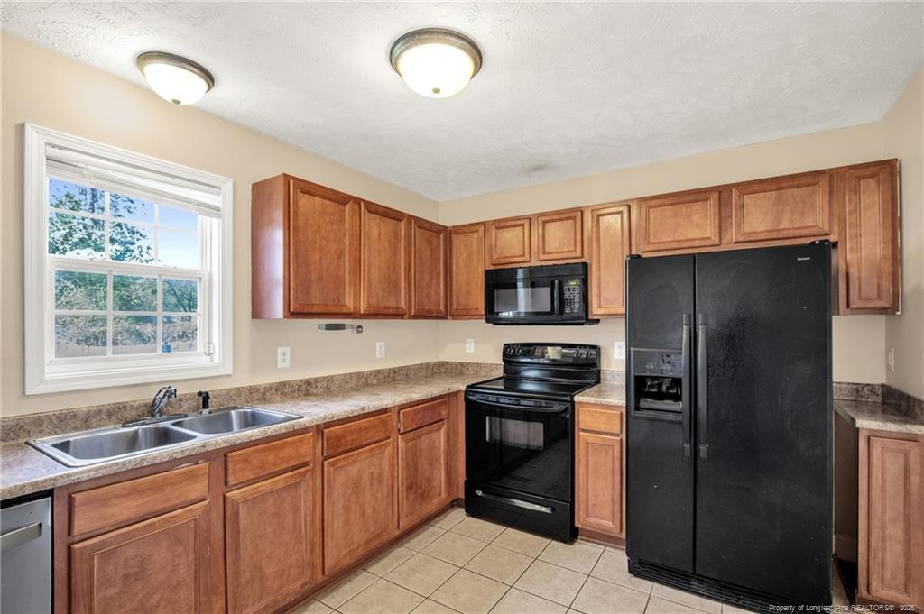1631 Silver Ridge Court Property Photo 4