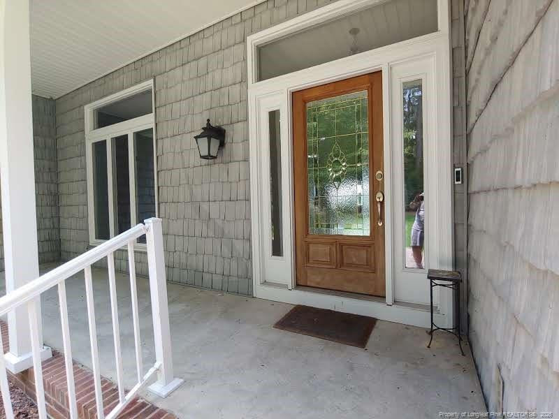 688 Azalea Drive Property Photo 2