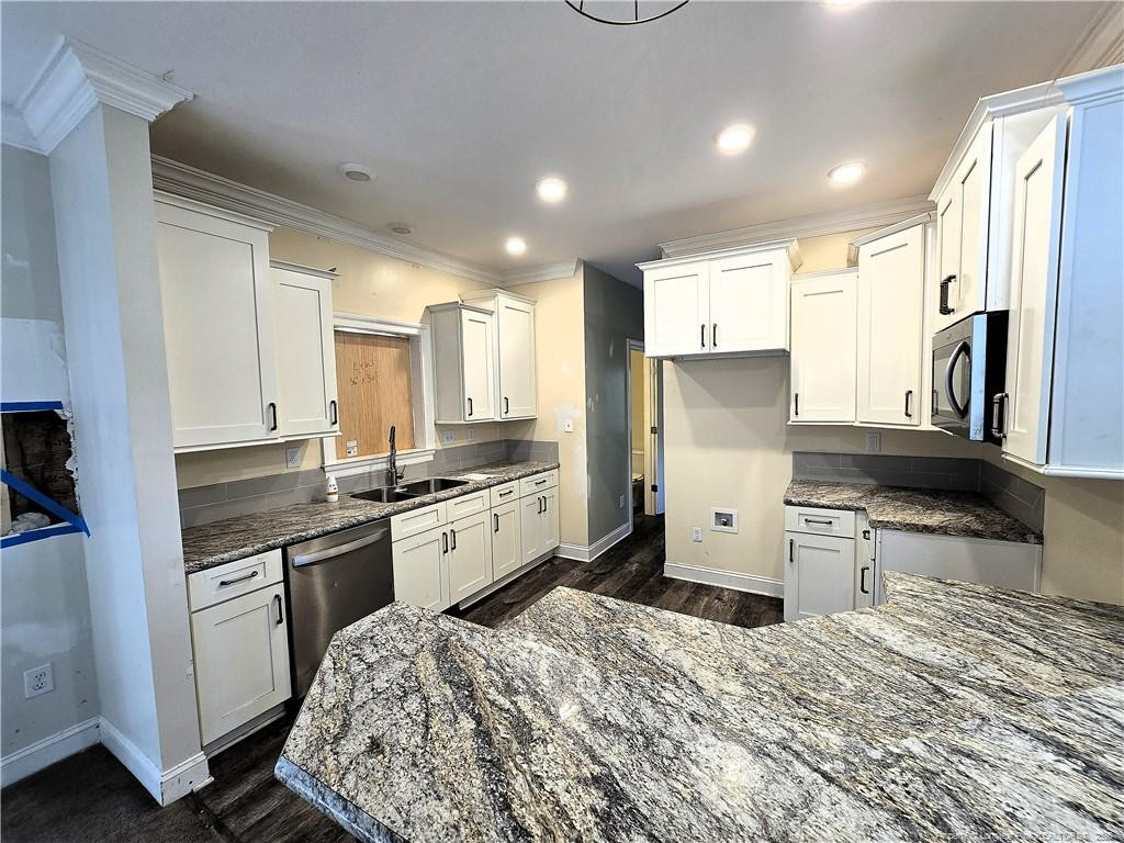 1103 Forrest Drive Property Photo 6