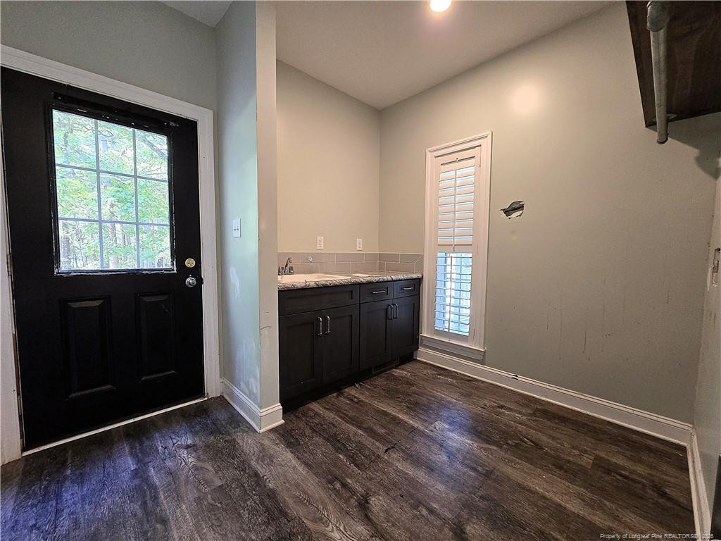 1103 Forrest Drive Property Photo 8