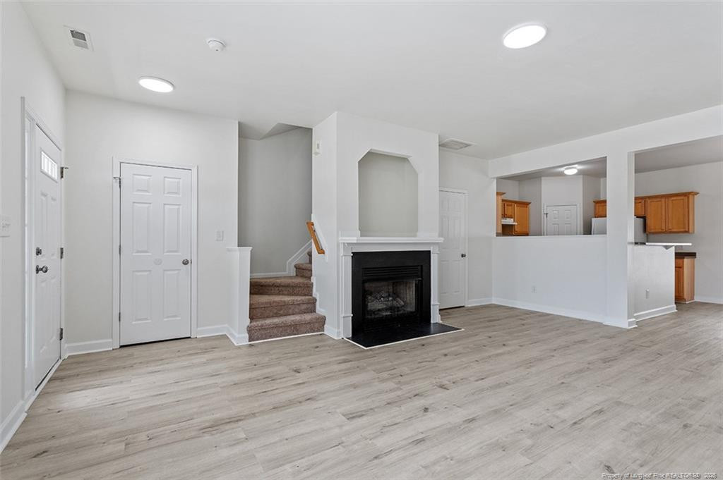8323 Tierra Del Sol Way Property Photo 4