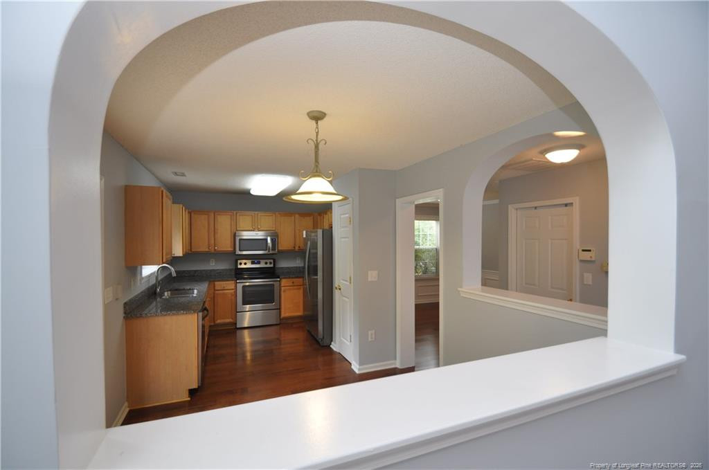 806 Brickstone Drive Property Photo 10