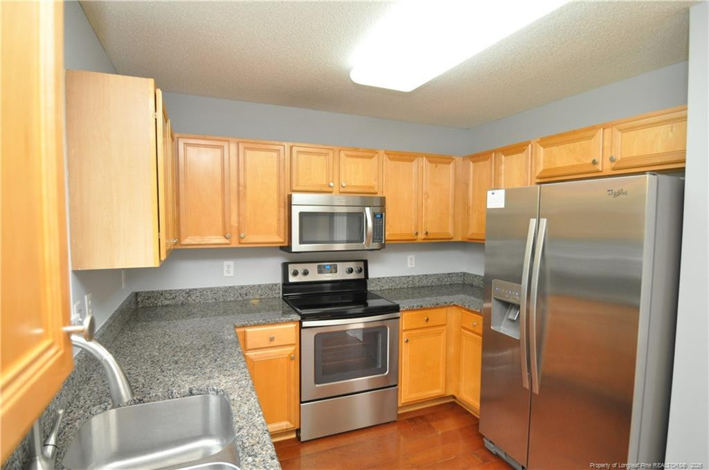 806 Brickstone Drive Property Photo 15