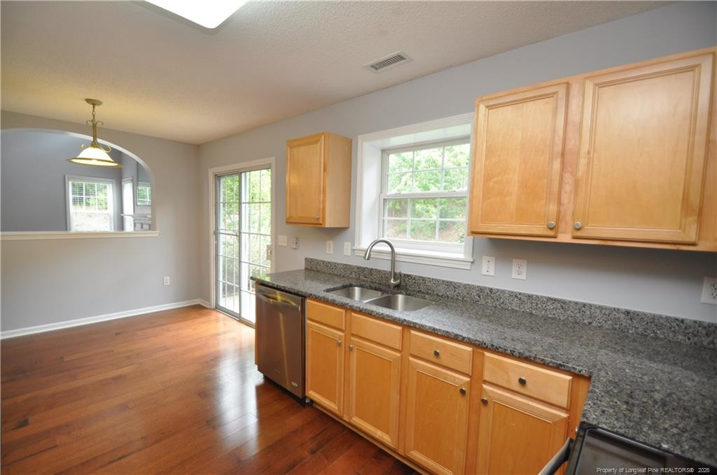 806 Brickstone Drive Property Photo 16
