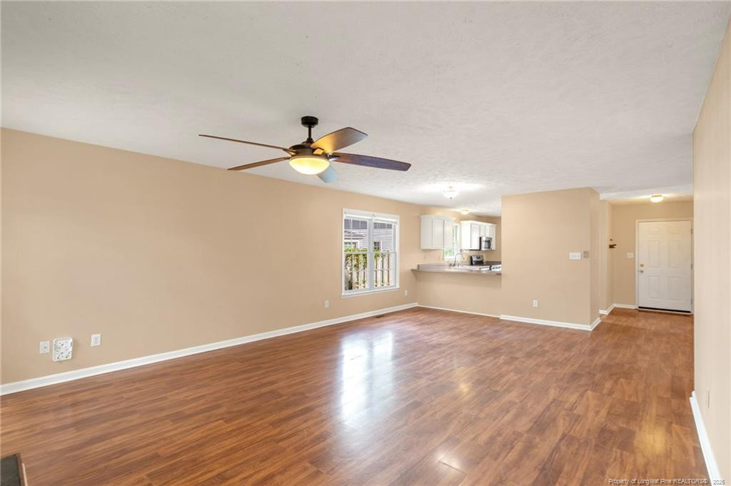 2918 Coachway Drive Property Photo 9