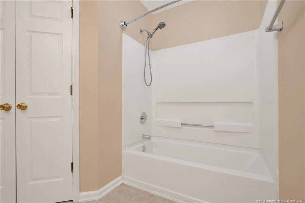 2918 Coachway Drive Property Photo 19