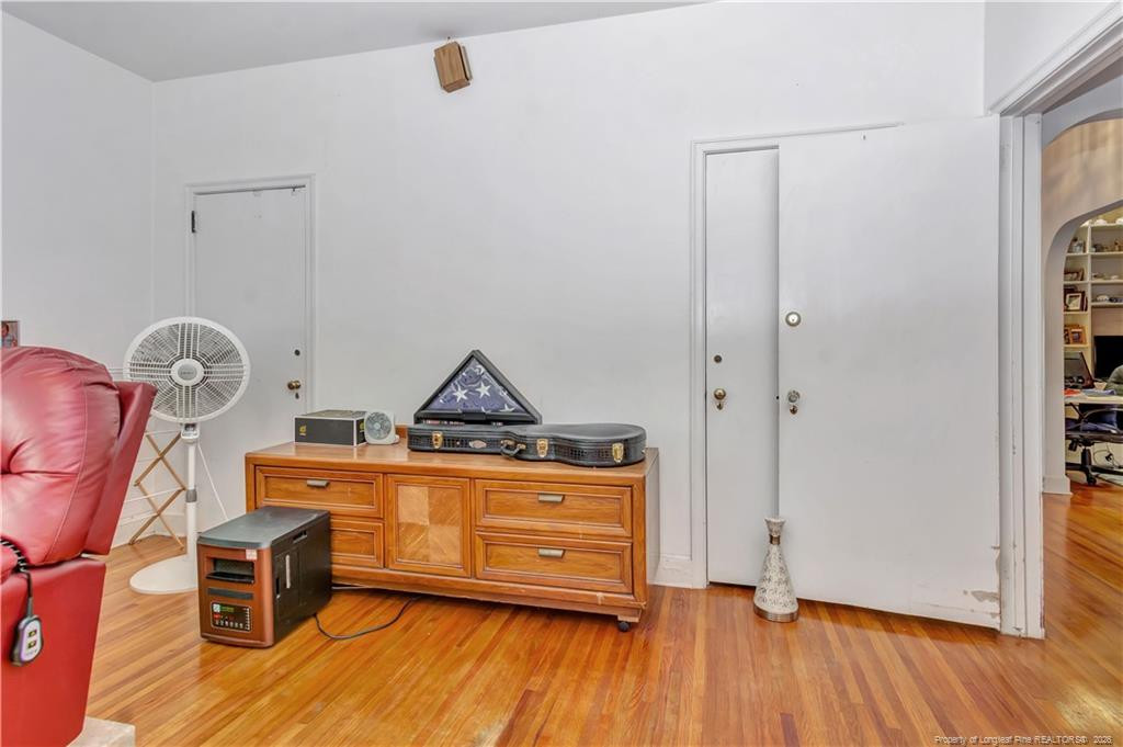 2004 N Walnut Street Property Photo 21