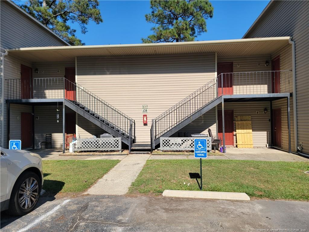 1128 Southwood Drive Property Photo 4