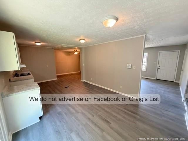 2049 Corrinna Street Property Photo 3