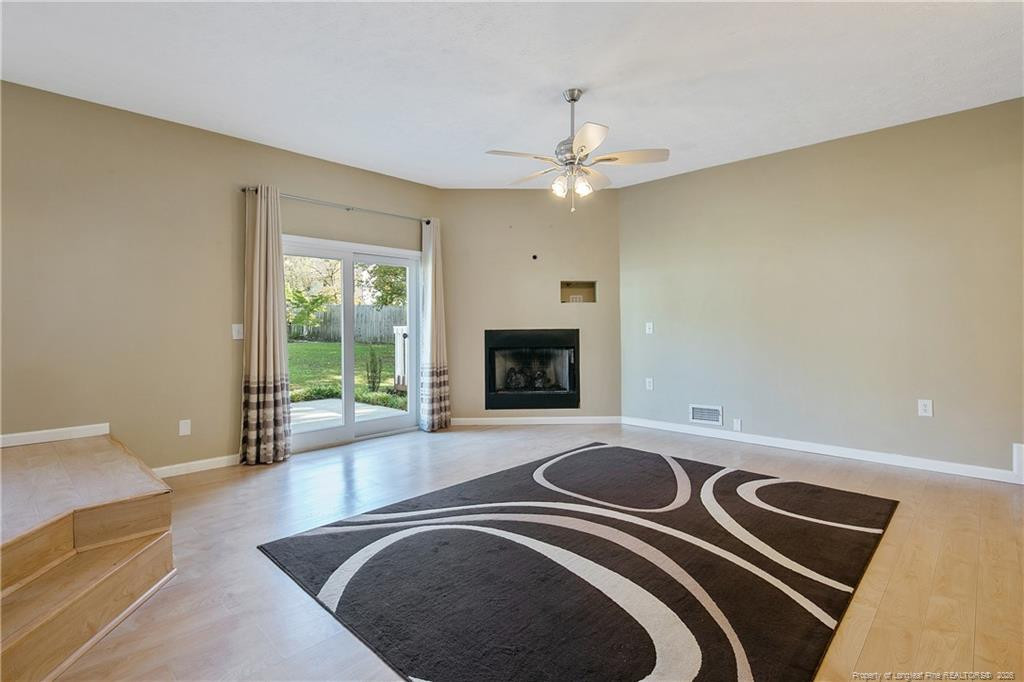 6865 St Julian Way Property Photo 13
