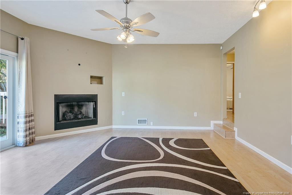 6865 St Julian Way Property Photo 14