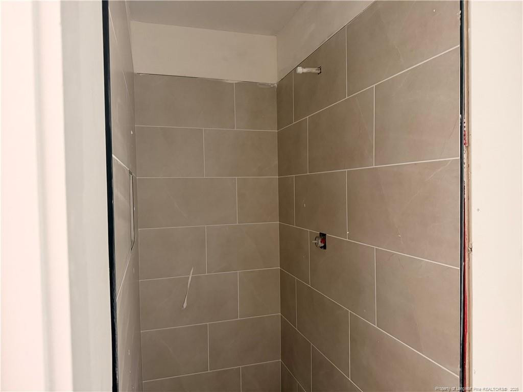 209 Ainsdale Warren Court Property Photo 18