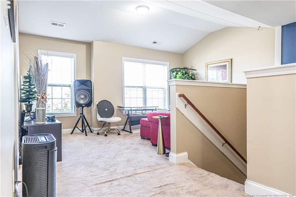 281 Fountain Grove Drive Property Photo 30