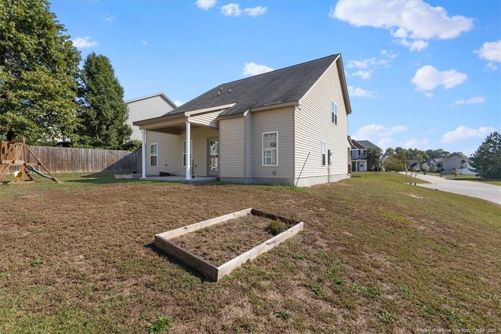 100 Old Glory Lane Property Photo 44