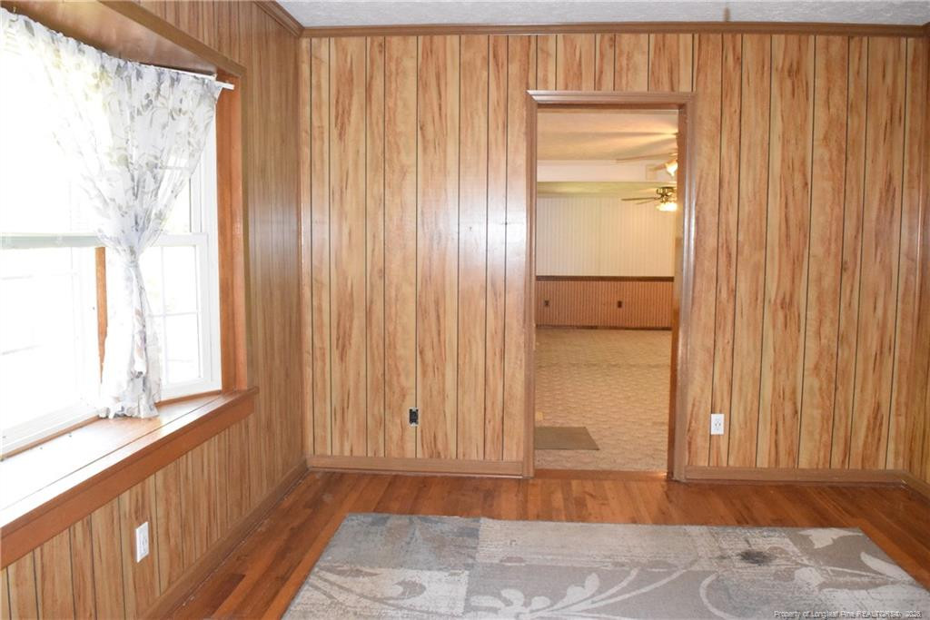 607 Hicks Avenue Property Photo 9