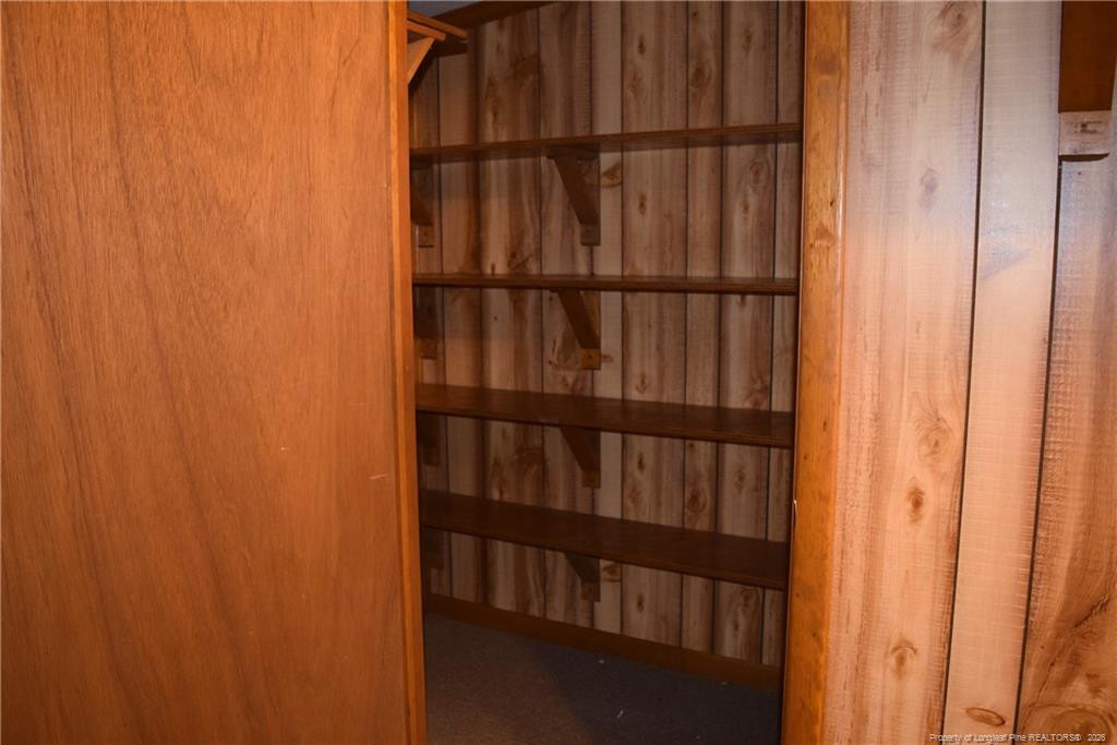 607 Hicks Avenue Property Photo 11