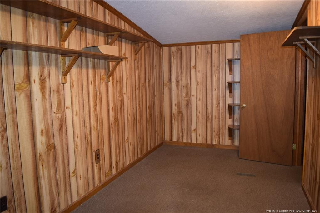 607 Hicks Avenue Property Photo 13