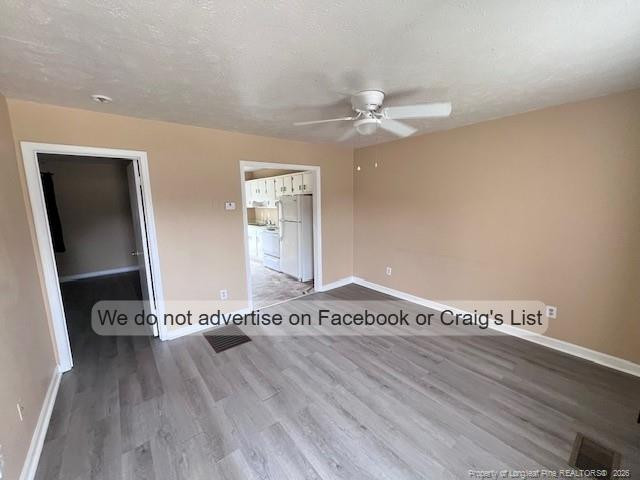 6434 Applecross Avenue Property Photo 2
