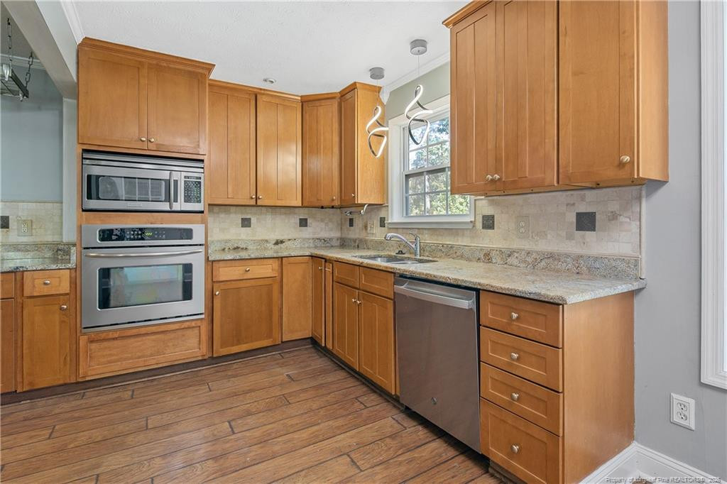 735 Captain Harbor Property Photo 14