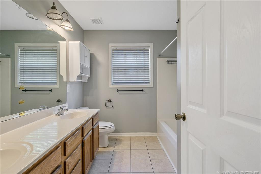 735 Captain Harbor Property Photo 39