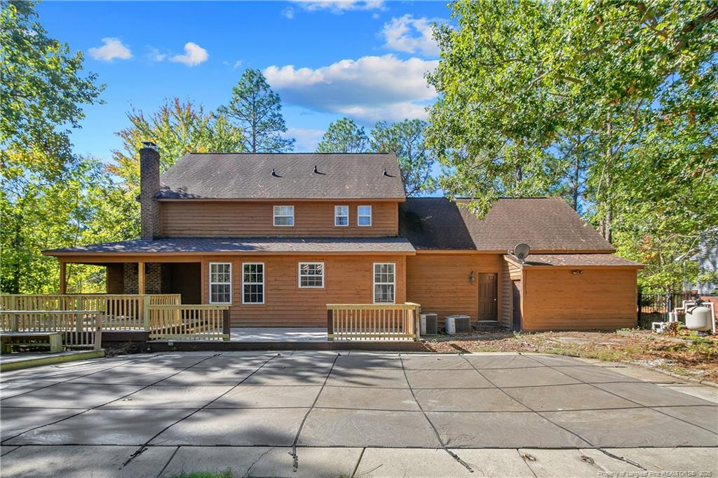 735 Captain Harbor Property Photo 45