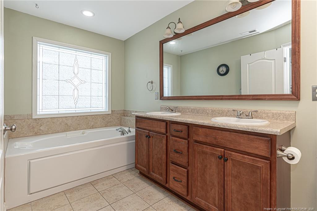182 Livingston Drive Property Photo 27
