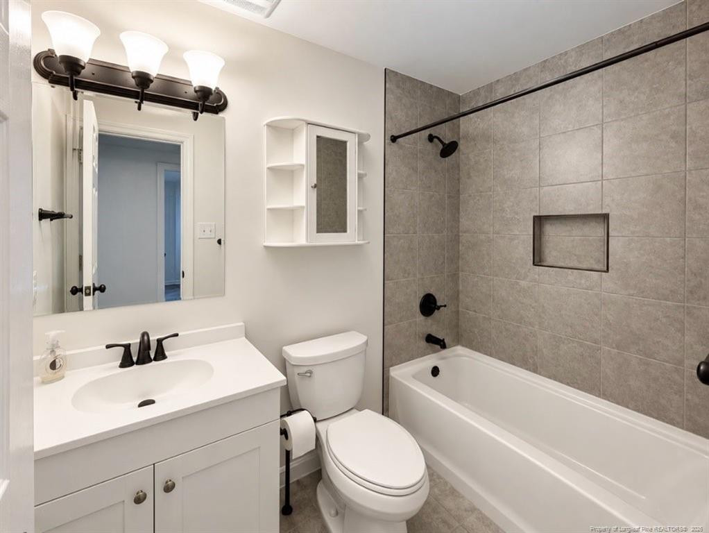 5992 Richfield Avenue Property Photo 6
