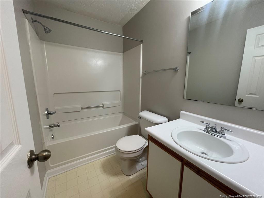241 Waterdown Drive Property Photo 14