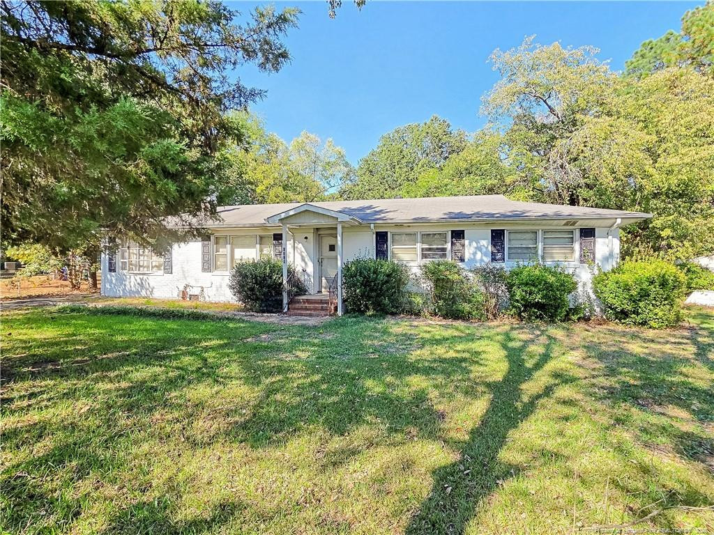 4609 Rosehill Road Property Photo 1
