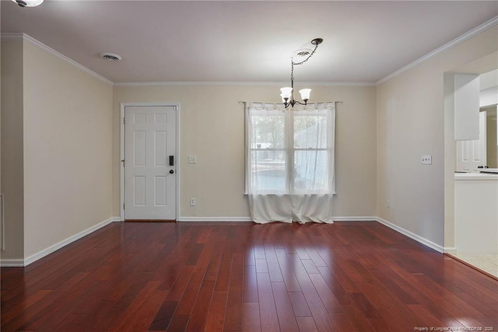 345 Lake Forest Drive Property Photo 10