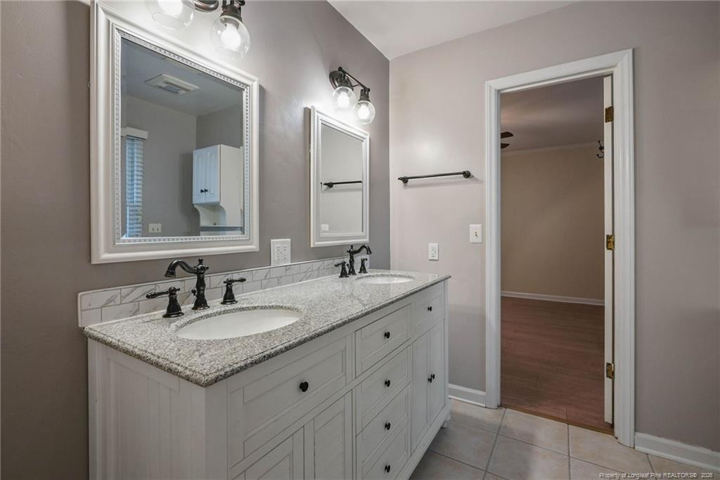 345 Lake Forest Drive Property Photo 14