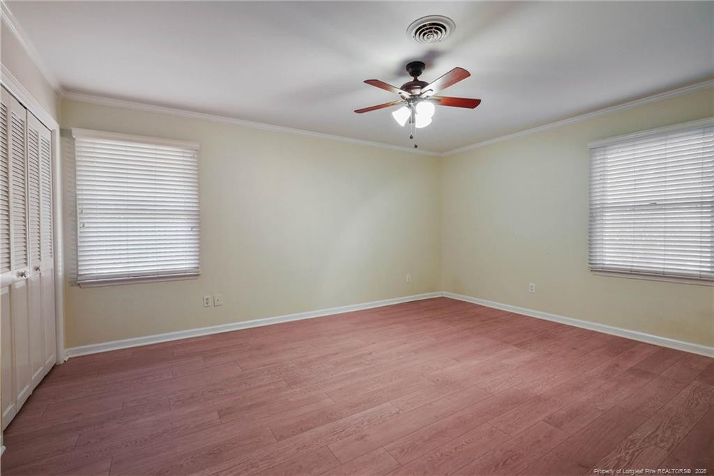 345 Lake Forest Drive Property Photo 18