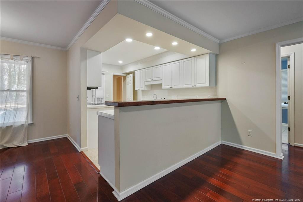 345 Lake Forest Drive Property Photo 21