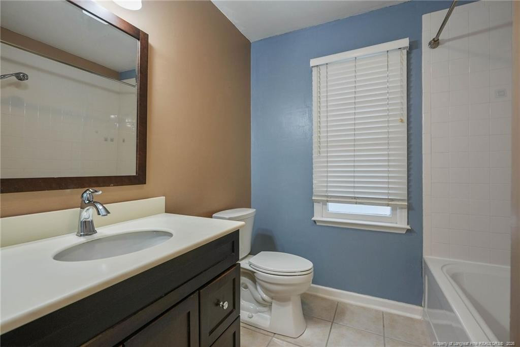 345 Lake Forest Drive Property Photo 29