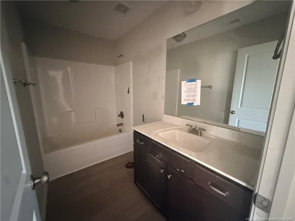 10 Rainmaker Street Property Photo 12