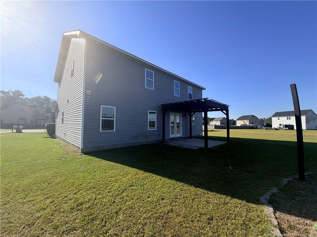 10 Rainmaker Street Property Photo 16