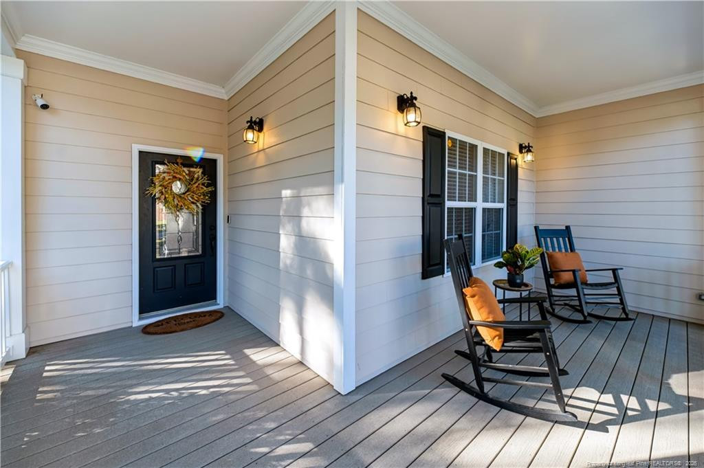 725 Creekside Drive Property Photo 43