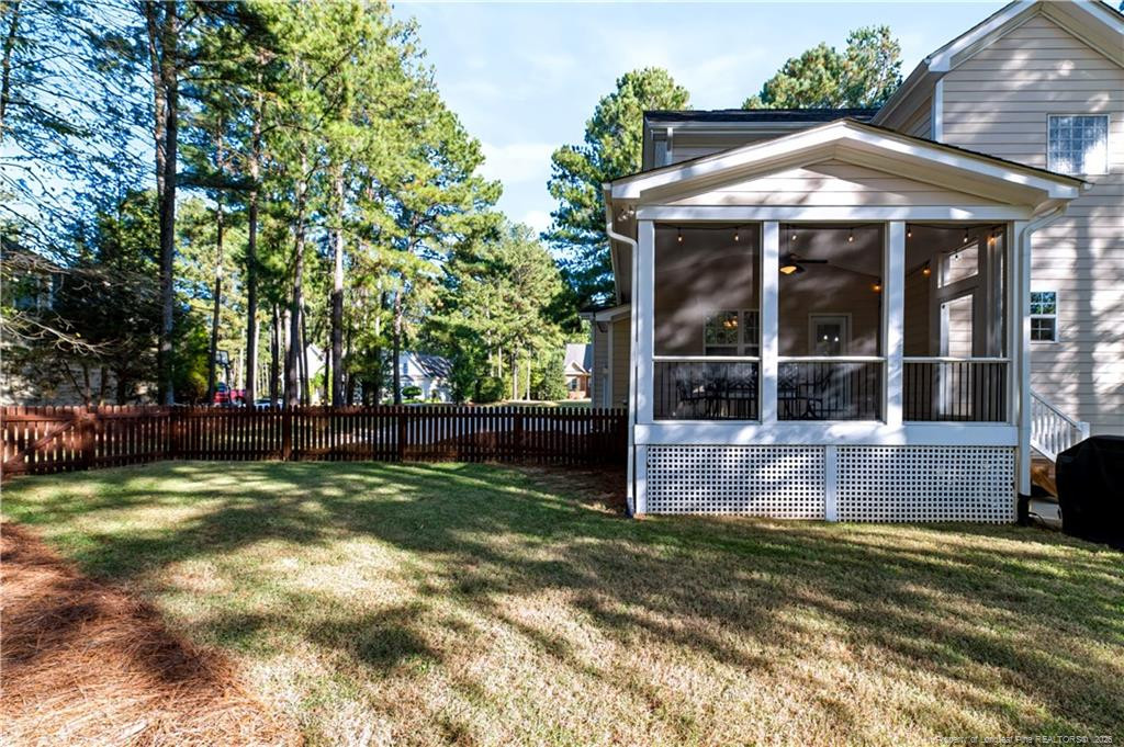 725 Creekside Drive Property Photo 48