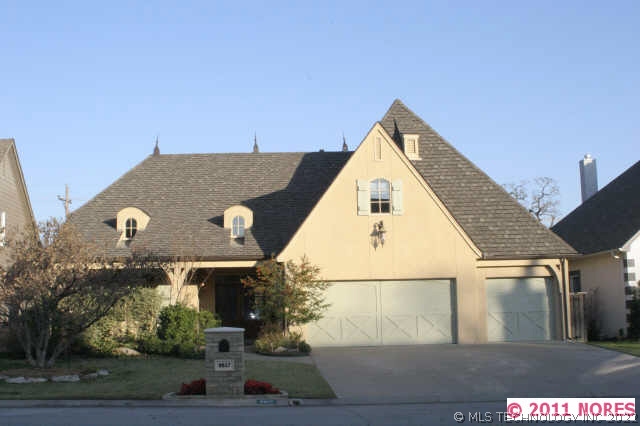 9817 S Winston Avenue Property Photo 1