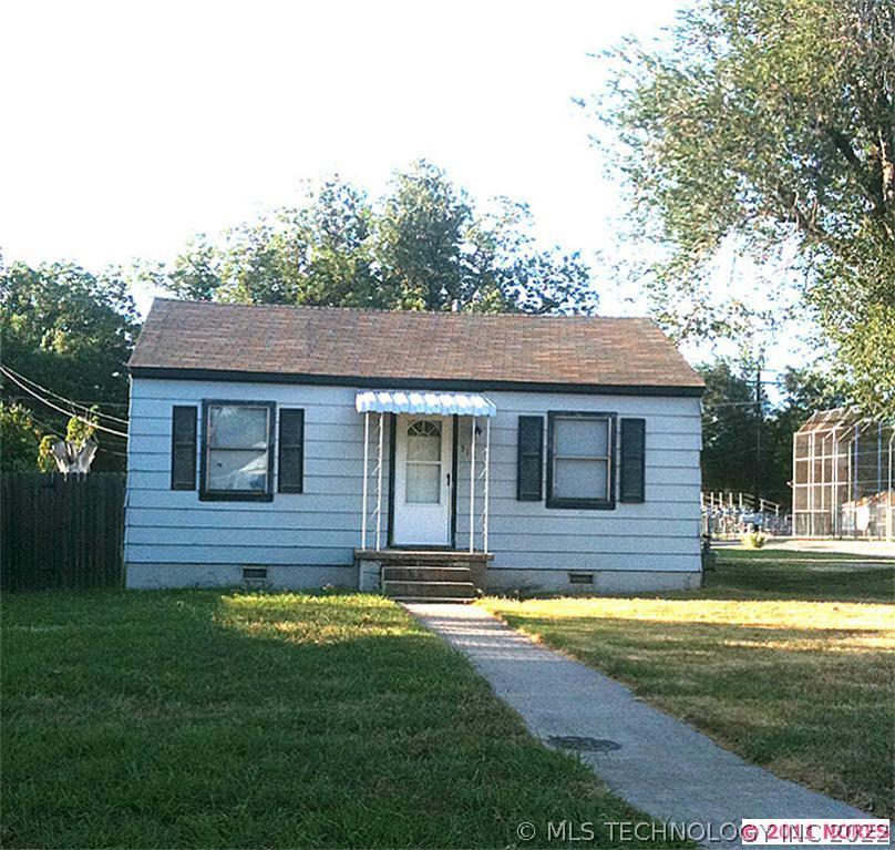 518 E Broadway Street Property Photo 1