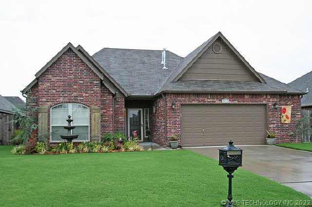 4915 S 188th East Avenue Property Photo 1