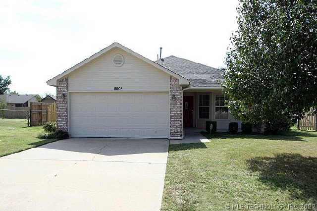 8005 E Norman Street Property Photo 1
