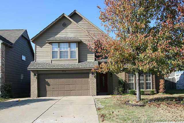 2716 S Narcissus Court Property Photo 1